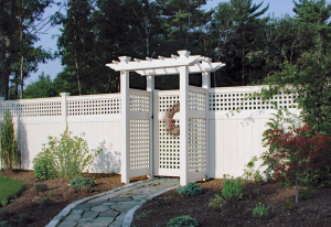 Ultra Privacy Fence with Horizontal Vertical Lattice Topper F-FVV-17